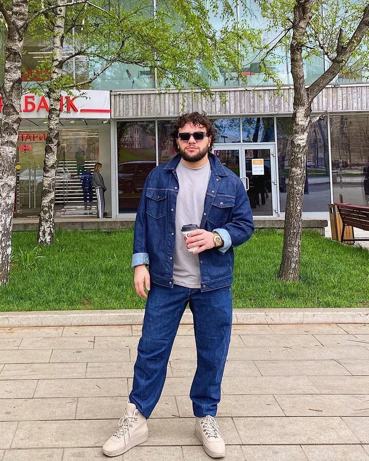 Бывший солист дуэта HammAli & Navai Наваи Бакиров 