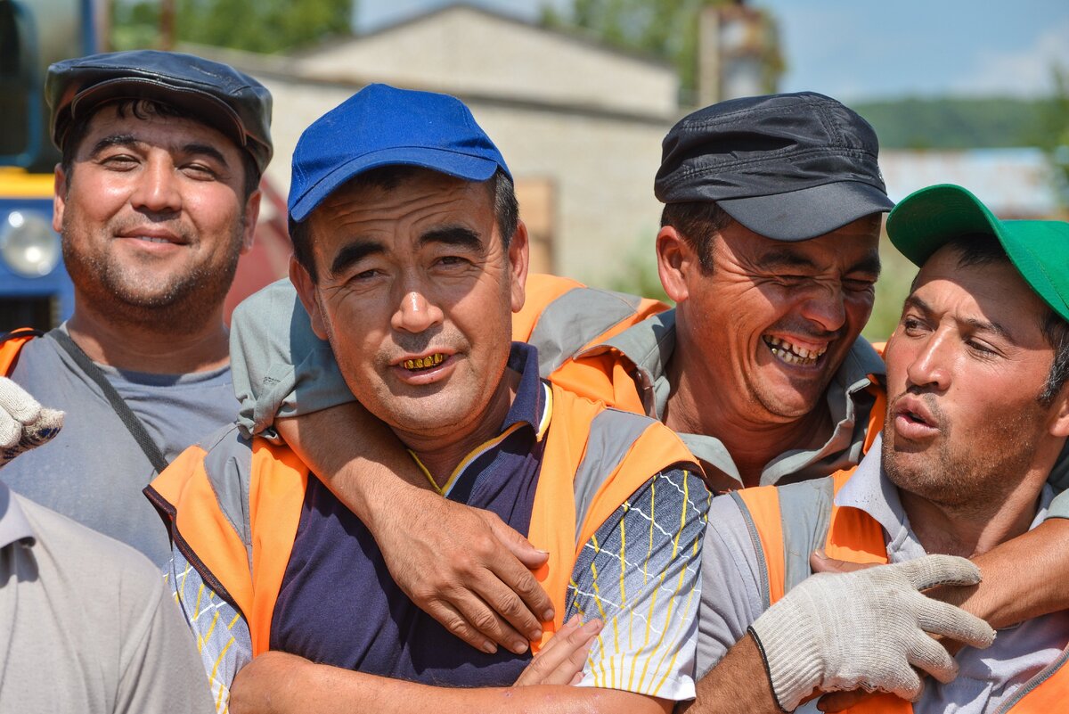 По состоянию на 2024 год на миграционном учете состоят 16,5 миллионов иностранных граждан