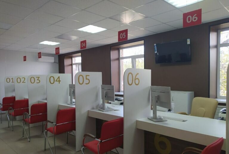    В МФЦ Оренбуржья в 2023 году оказано более 2 млн услуг Кристина Просвиркина