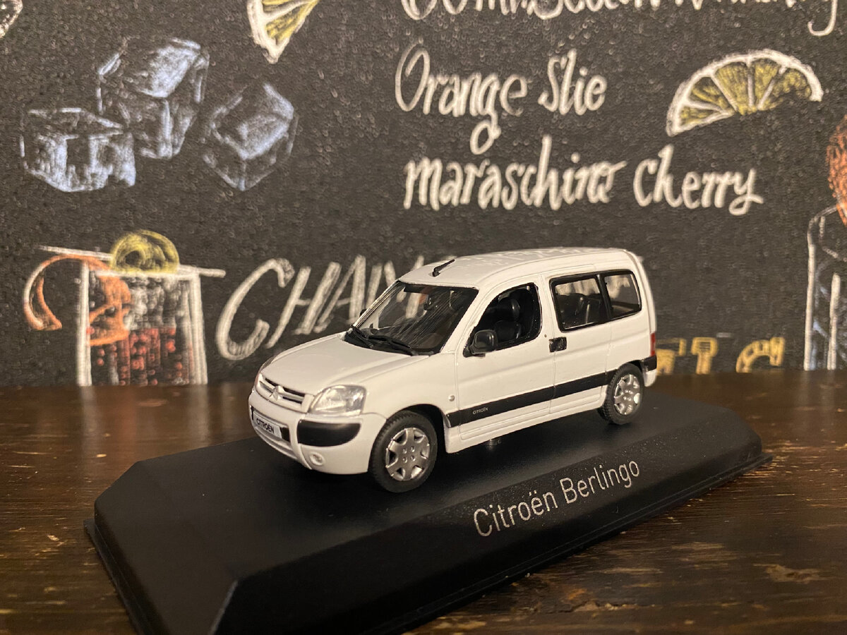 Citroen Berlingo M59 2004 от Norev в масштабе 1:43 | Масштабный тест-драйв  | Дзен