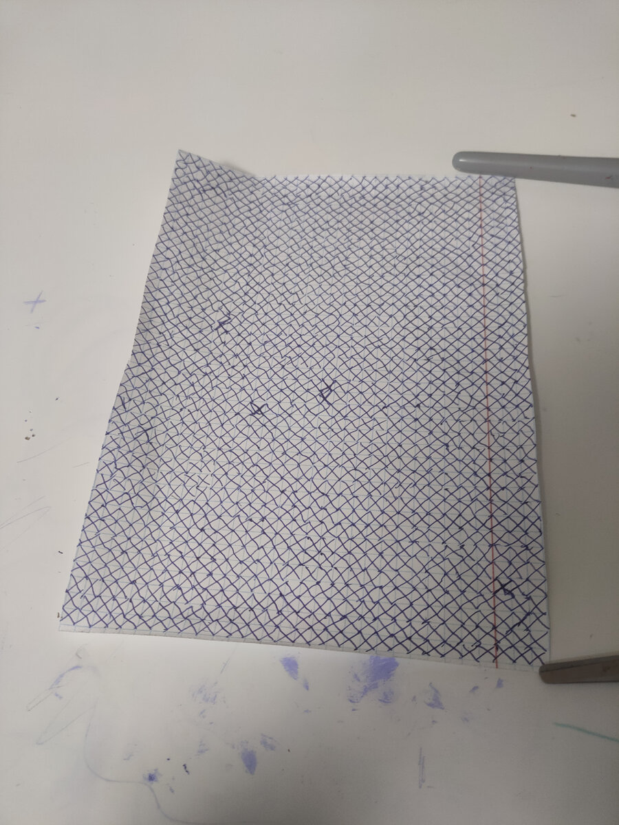 Вот что значит дело было на уроке делать было нечего🤣 ну на изо конечно👍