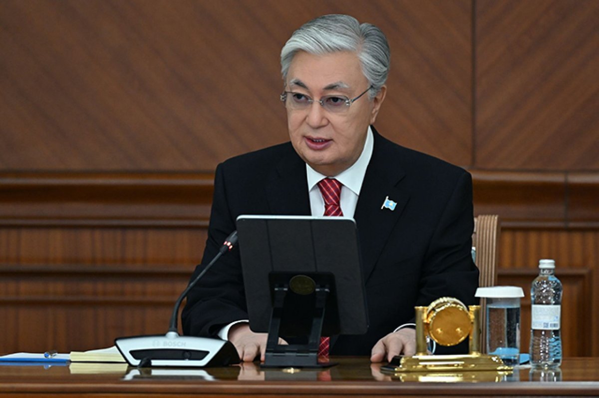    Десять задач.