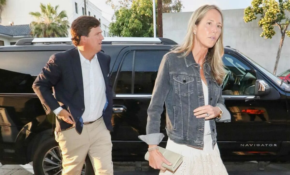 Такер Карлсон женат на Сьюзен Эндрюс