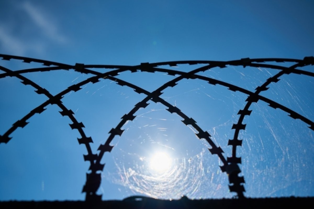    В Ростове начальнику отдела УКОН и заму ОБЭП избрали меру пресечения