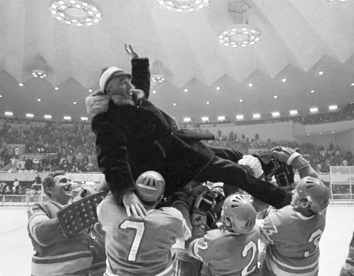 Фото с яндекс.картинки (триумф победителей)