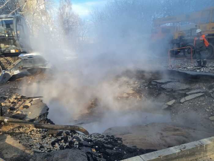    Сроки устранения повреждения на теплосети в Иванове сдвигаются
