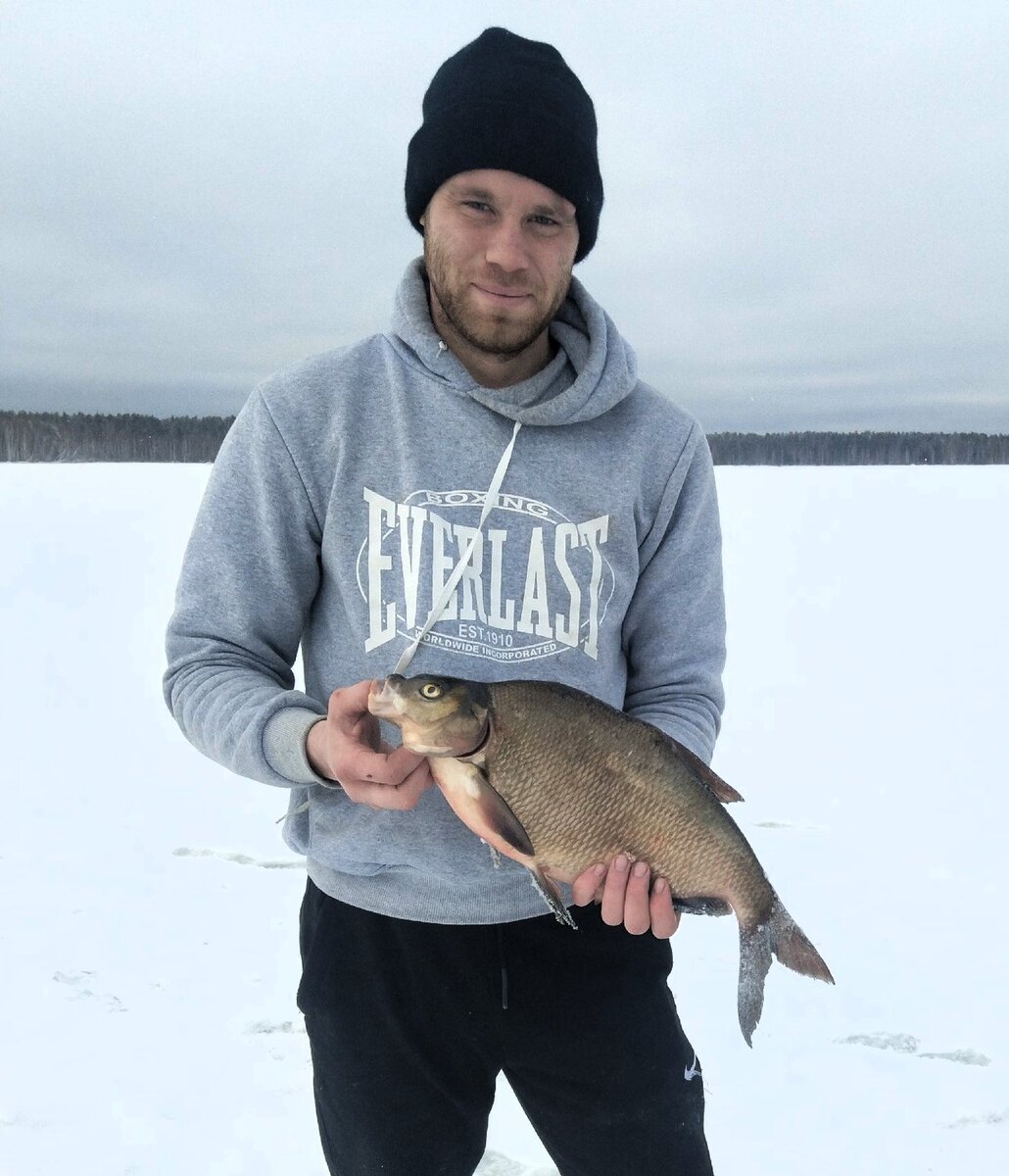Рыбалка на белоярском