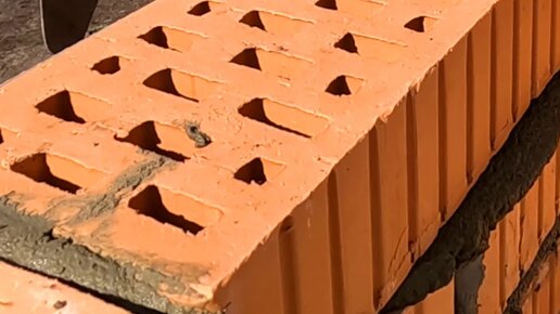 Кирпич глиняный пустотелый марка. Марка кирпича для кладки. Кирпич м-200 кемма рядовой полнотелый одинарный. Кладка из полнотелого кирпича. Марка кирпича для кладки.