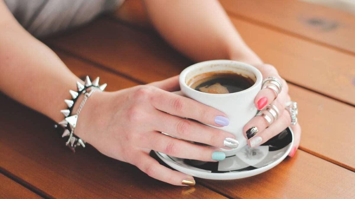 ты у меня красивая. статусы про настоящую дружбу. картинка когда злишься. почему мой друг дебил. самый лучший друг.