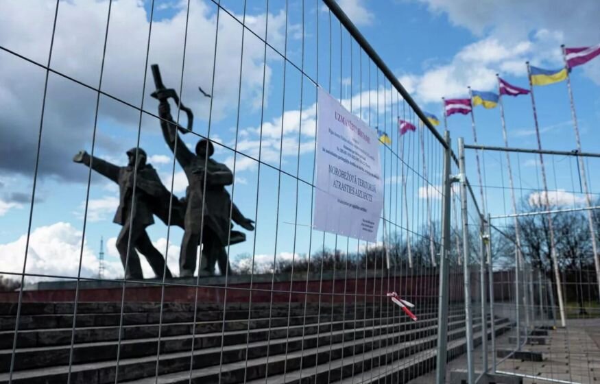    Латвия отгородится от России забором в течение года