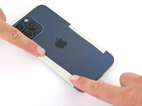 Замена iphone 15 pro. Аккумулятор в айфон 15.