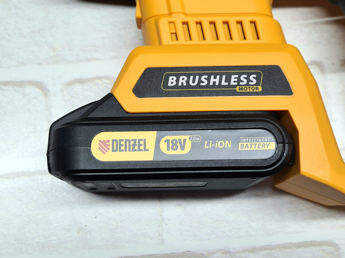 Сегодня в строительстве или ремонте обойтись без аккумуляторного инструмента сложно. Часто бывает, что на объектах еще не подведено электричество или розетка находится очень далеко.-12