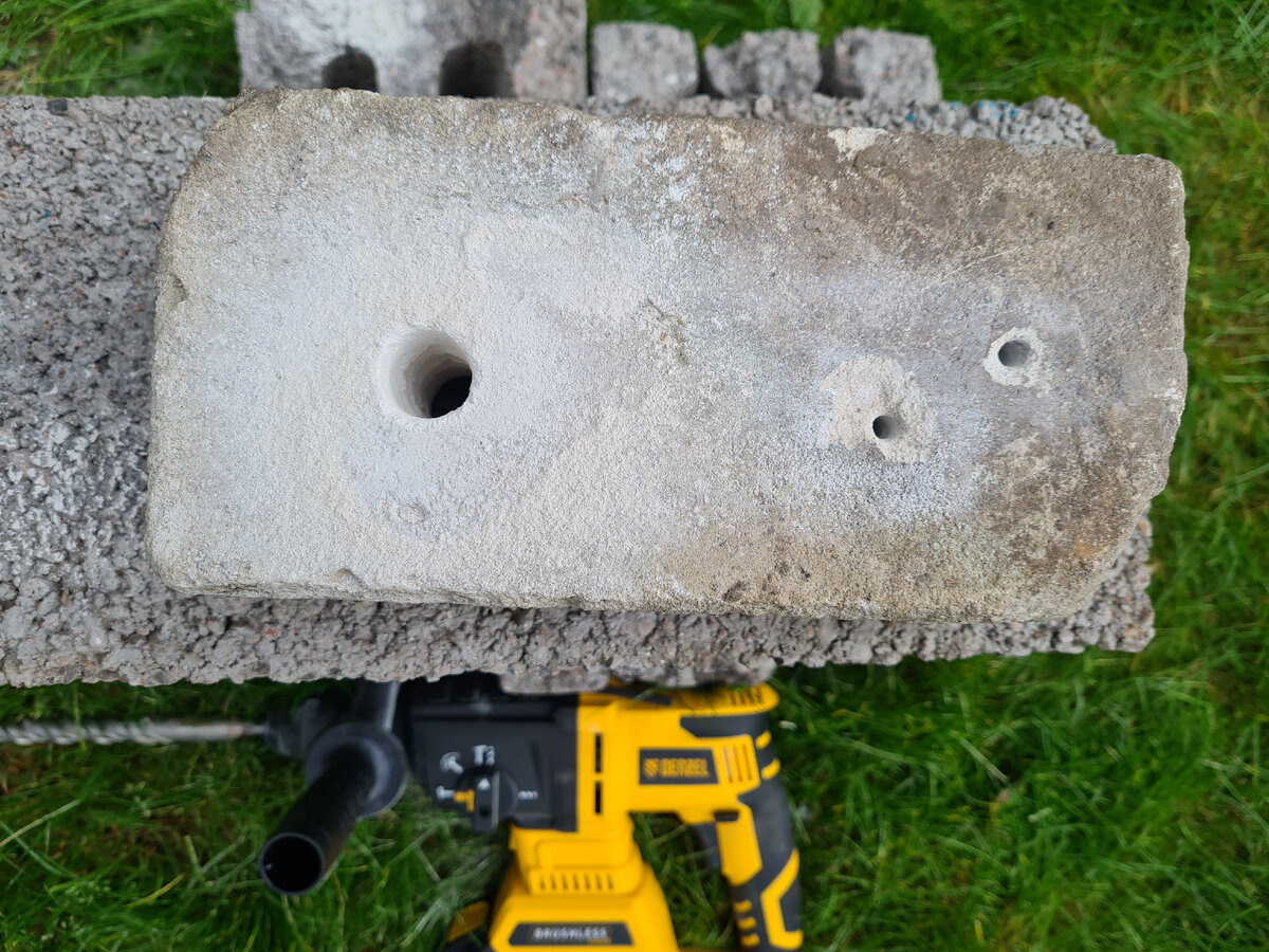 Сегодня в строительстве или ремонте обойтись без аккумуляторного инструмента сложно. Часто бывает, что на объектах еще не подведено электричество или розетка находится очень далеко.-30