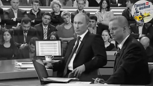 Avril lavigne album 2013. Avril lavigne обложки альбомов. I've got you under my skin текст. My under песня. My under песня.