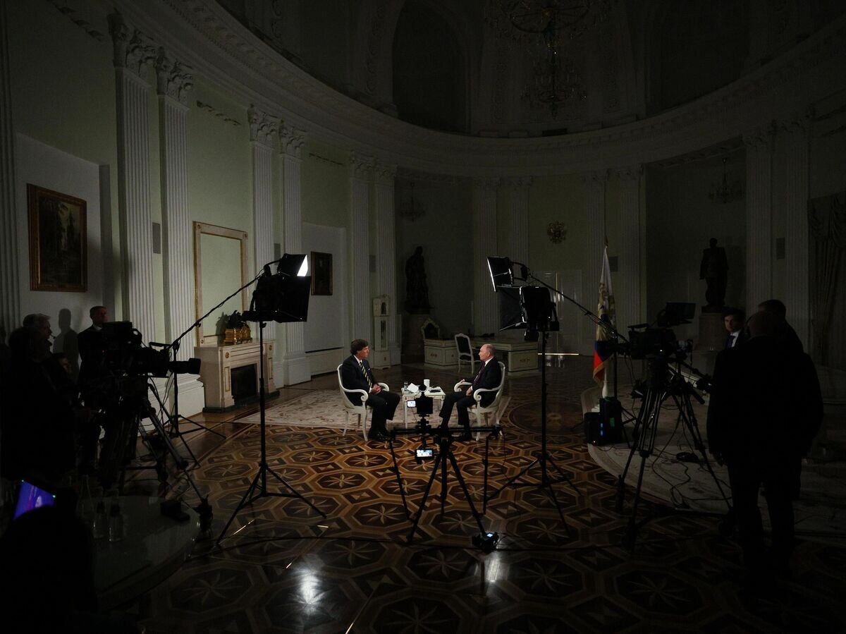    Президент РФ Владимир Путин дает интервью американскому журналисту© РИА Новости / Гавриил Григоров, POOL