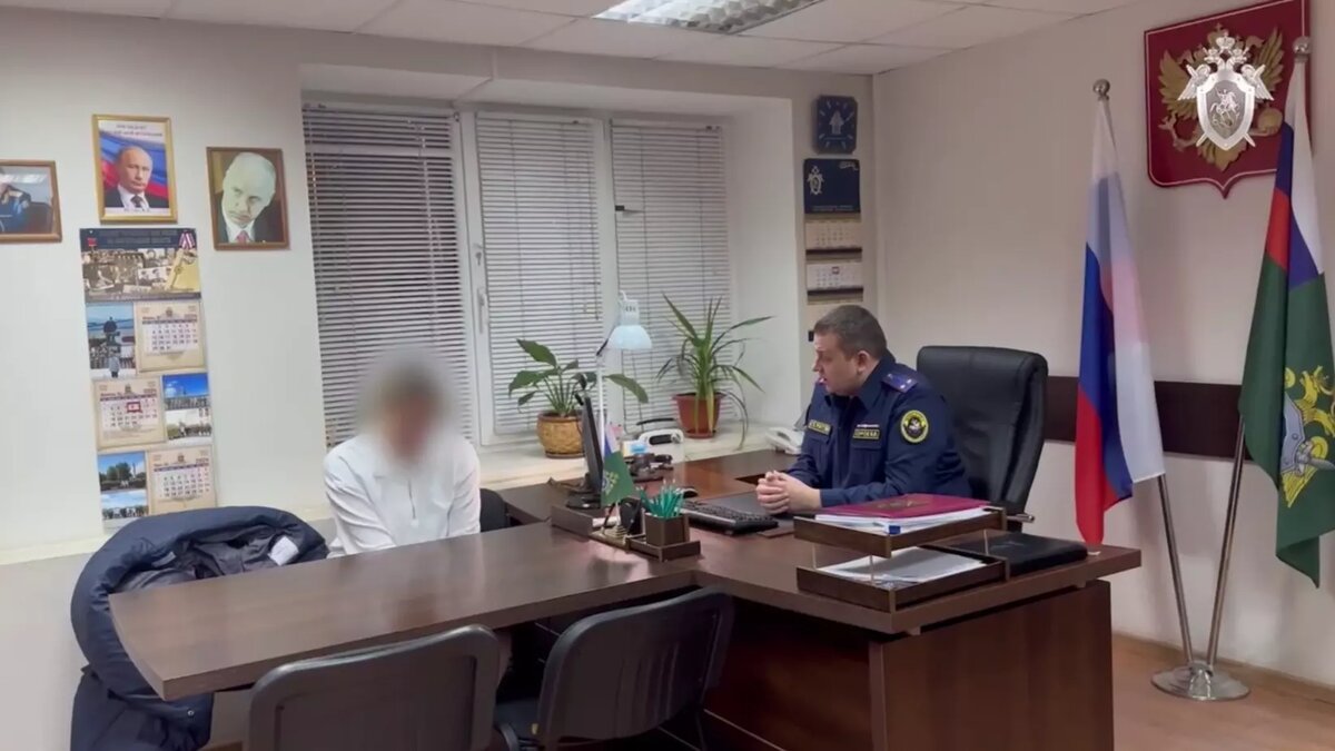     Блогера из Самары Алёну Агафонову спустя полгода задержали за видео, на котором она «щекотала» грудь скульптуре «Родина-мать зовет!» в Волгограде. На девушку завели уголовное дело за реабилитацию нацизма, сообщает региональное СУ СКР.