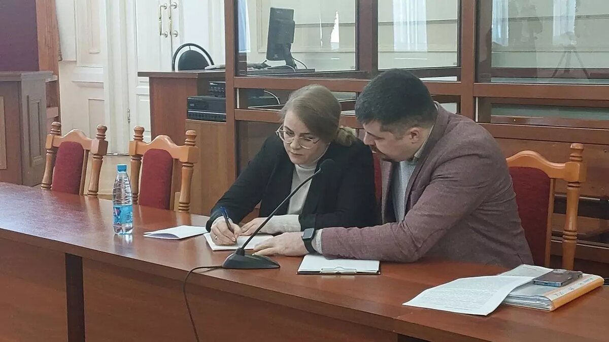     Экс-главу минсоцполитики Нижегородской области Наталью Исаеву приговорили к 4,5 годам колонии общего режима и штрафу в 11 млн рублей по уголовному делу о получении взятки в особо крупном размере (два эпизода). Об этом сообщает корреспондент NewsNN из зала суда.