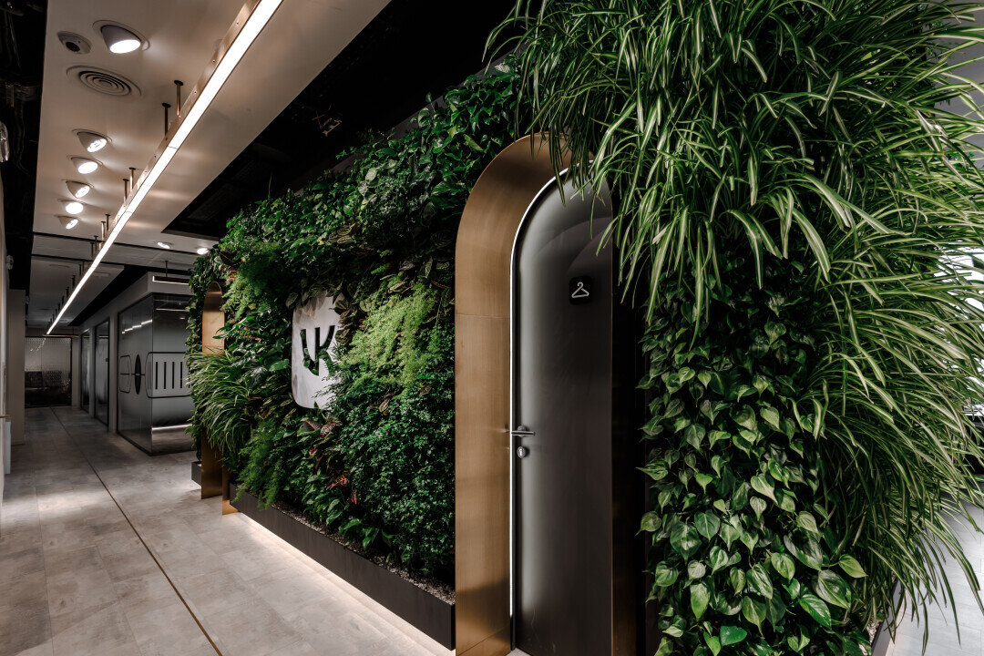 штаб квартира гру в москве. Adnoc абу-даби. здание мегакорпорации. головной офис адидас в германии. сбербанк сити.