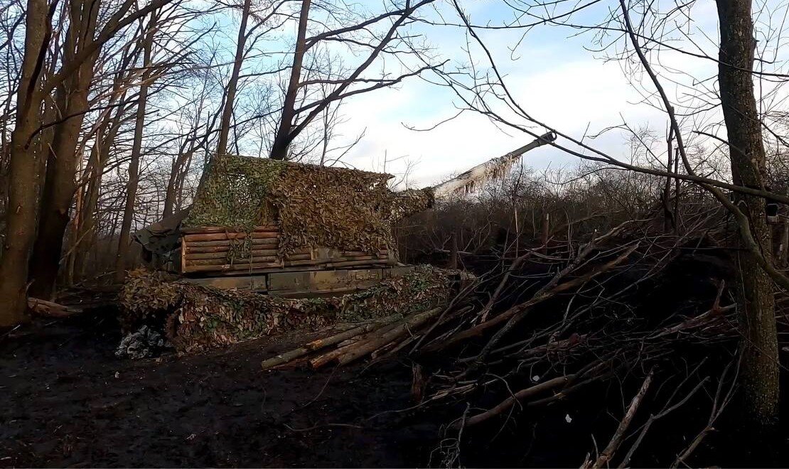 Боевая работа расчёта 152-мм самоходной гаубицы 2С19 «Мста-С» на Купянском направлении, источник – Телеграм-канал Военный Осведомитель