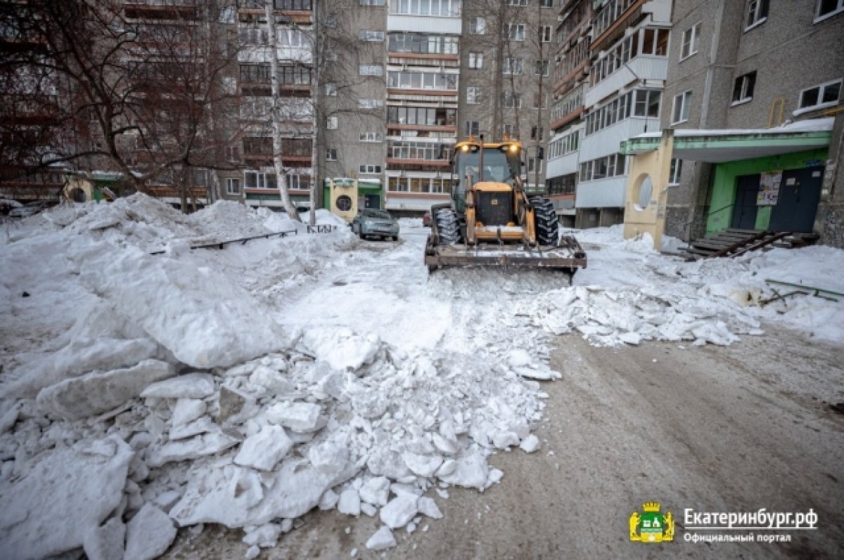    Мэр Екатеринбурга будет контролировать уборку города по ночам