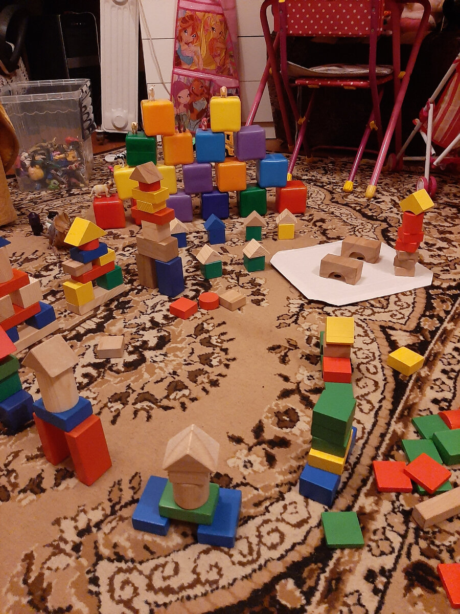 Тут прям целый мегаполис мы отстроили😊