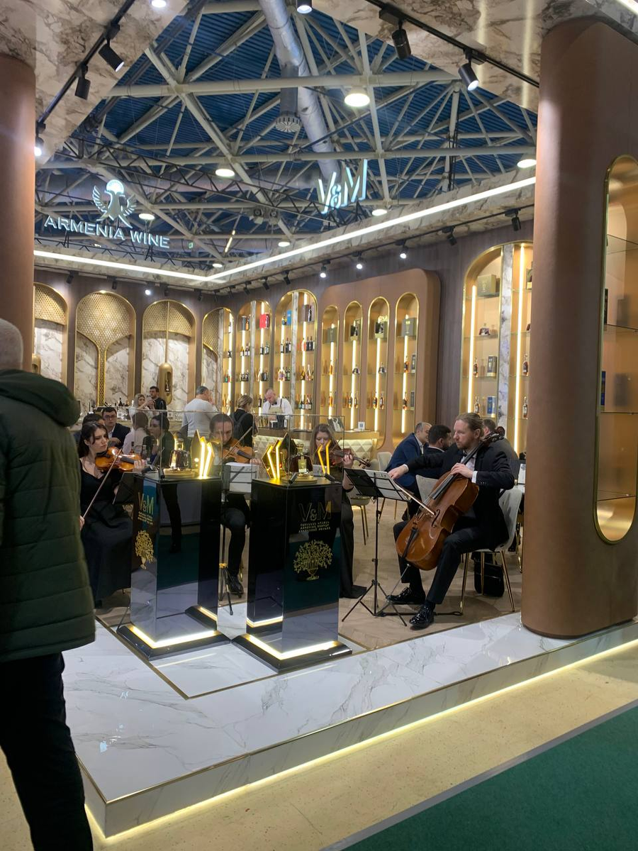 музыкальный оркестр на ПРОДЭКСПО-2024