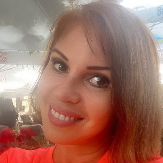     Наталья Штурм еле спаслась из горящего дома в Москве