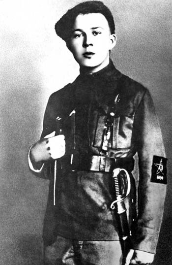 подписи в холодильнике смешные. лилу45 в наушниках осень. кот среди сов. найти слышный. найти слышный.