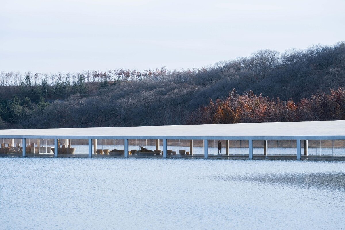 Здание 1 км. Джедда тауэр 2022. Небоскреб джидда тауэр. Kingdom tower эдриан смит. Джедда тауэр 2022.