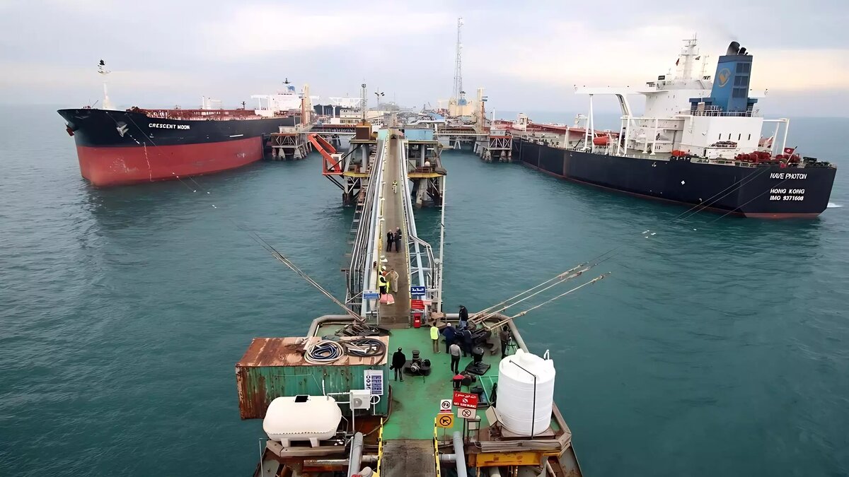     Страховая компания из США American Club страховала танкеры с иранской нефтью, выяснила некоммерческая правозащитная организация UANI