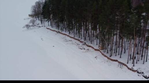 пруд природный. аквастройгранд. плавающий фонтан hg 750c. брызгают из шланга. аквастройгранд.