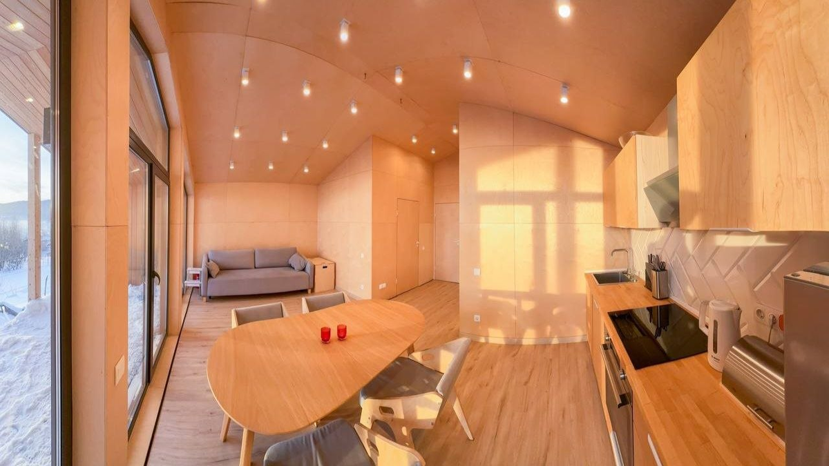 Вид сверху на гостиную