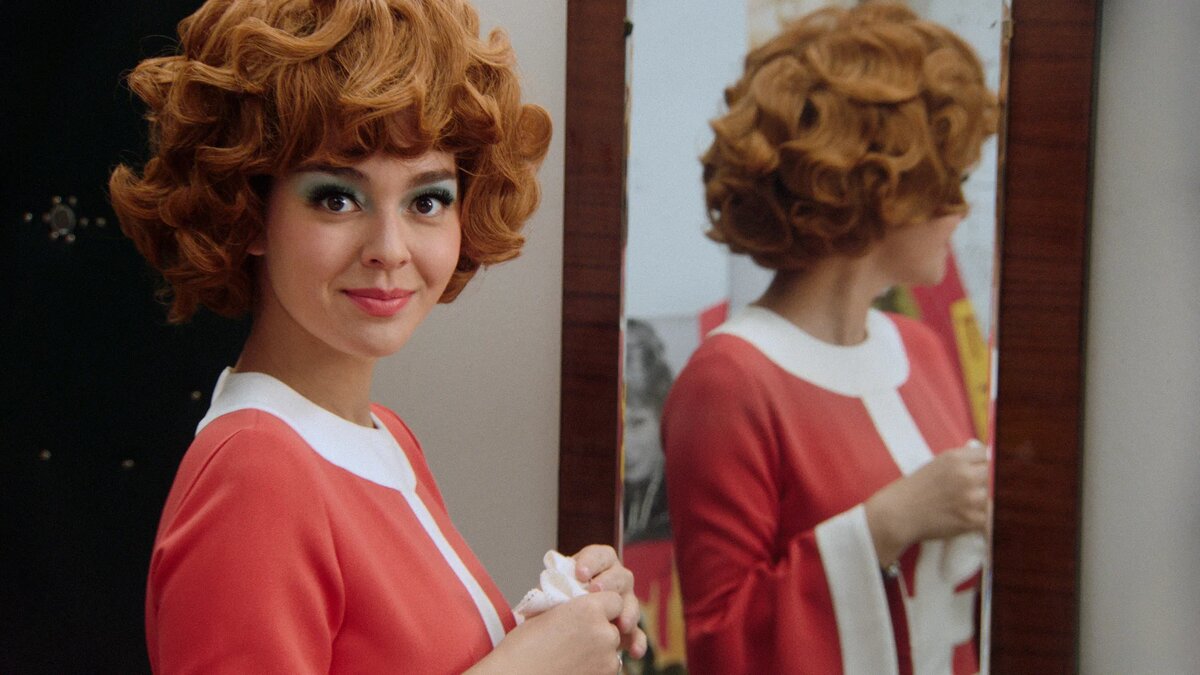 фото из интернета: Мария Кравец в роли супруги Шурика