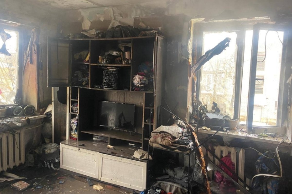    В Тверской области мать оставила 2 детей дома, где позже произошёл пожар