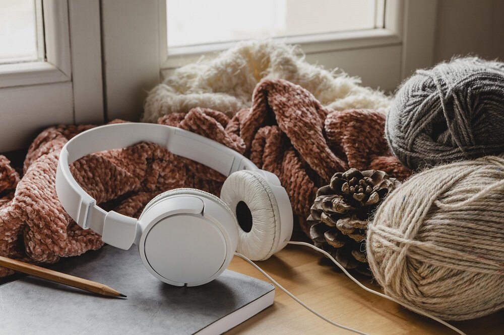    Музыка для рукоделия   
Источник: freepik.com