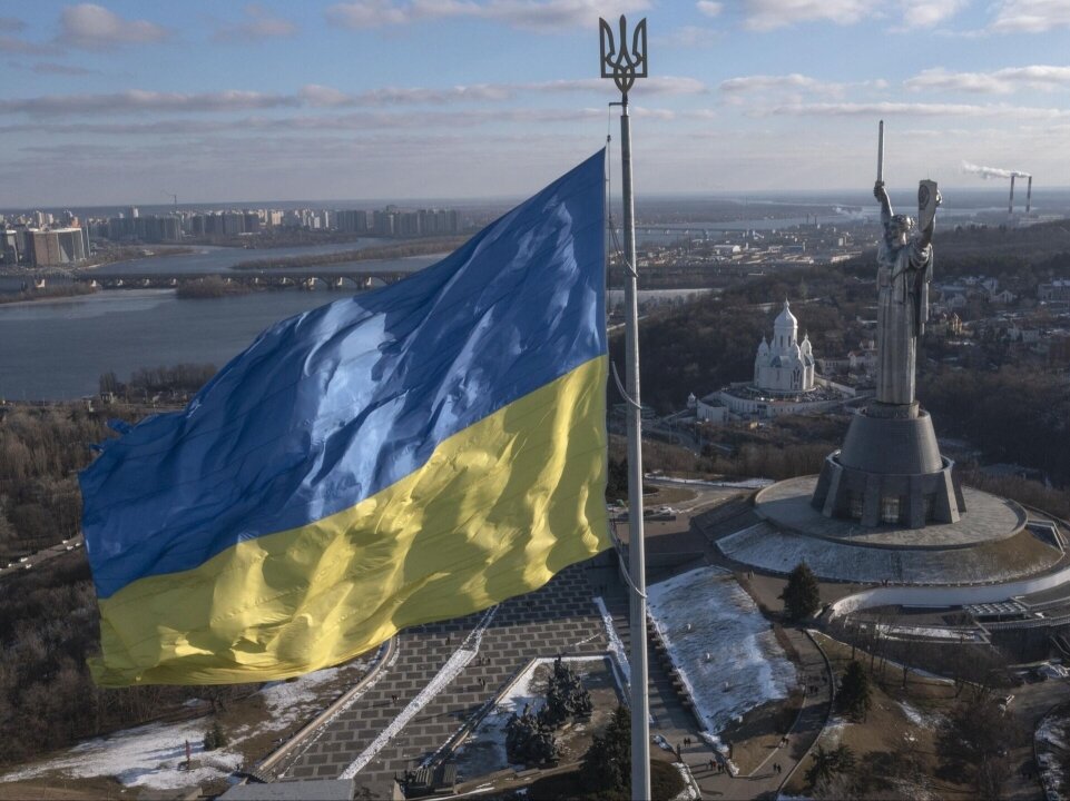    Bloomberg: Украина готовит план сохранения средств МВФ в случае прекращения помощи от США