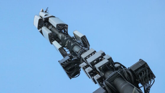    В Новосибирске будут выпускать промышленные аккумуляторы на замену импортным Ирина Петрова