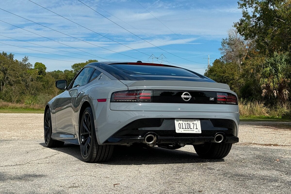 Nissan Z 2024. Протестирован американскими коллегами