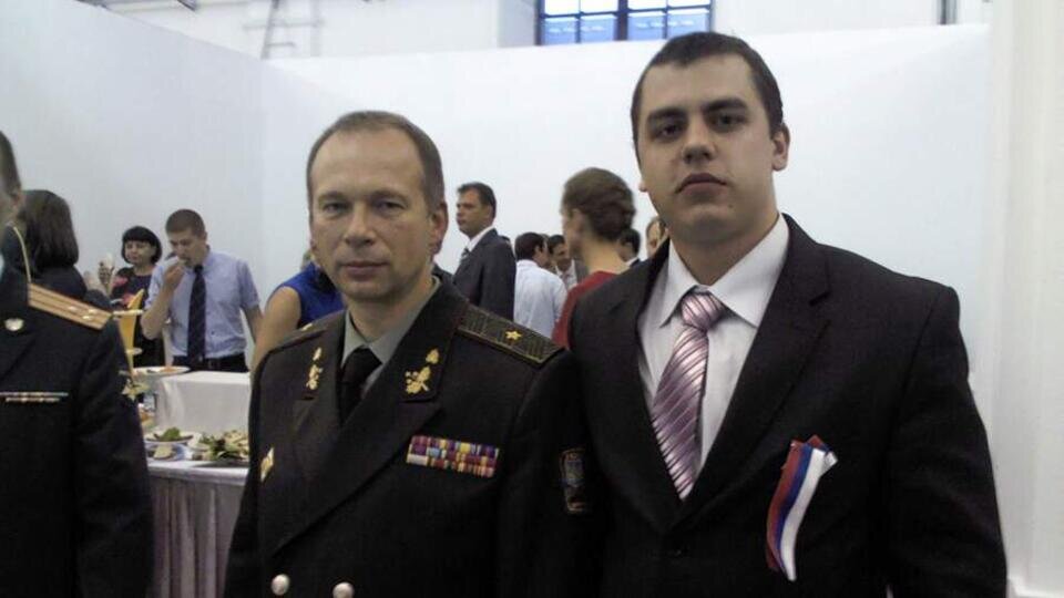 Фестиваль парад любви. Атомик хард парад. Love parade 2010. Фестиваль love parade. Медицина катастроф мчс россии.