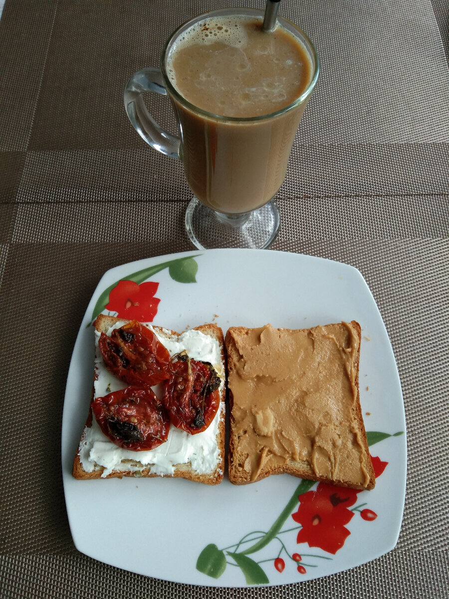 КБЖУ: 473/24,8/19,6/49,4