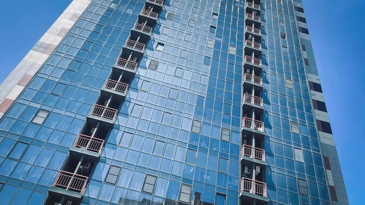     На одну из самых роскошных квартир, выставленных на продажу в Нижнем Новгороде, придется потратить 62 млн рублей. NewsNN изучил объявления на популярном сайте и составил топ-5 самого дорогого жилья в городе.