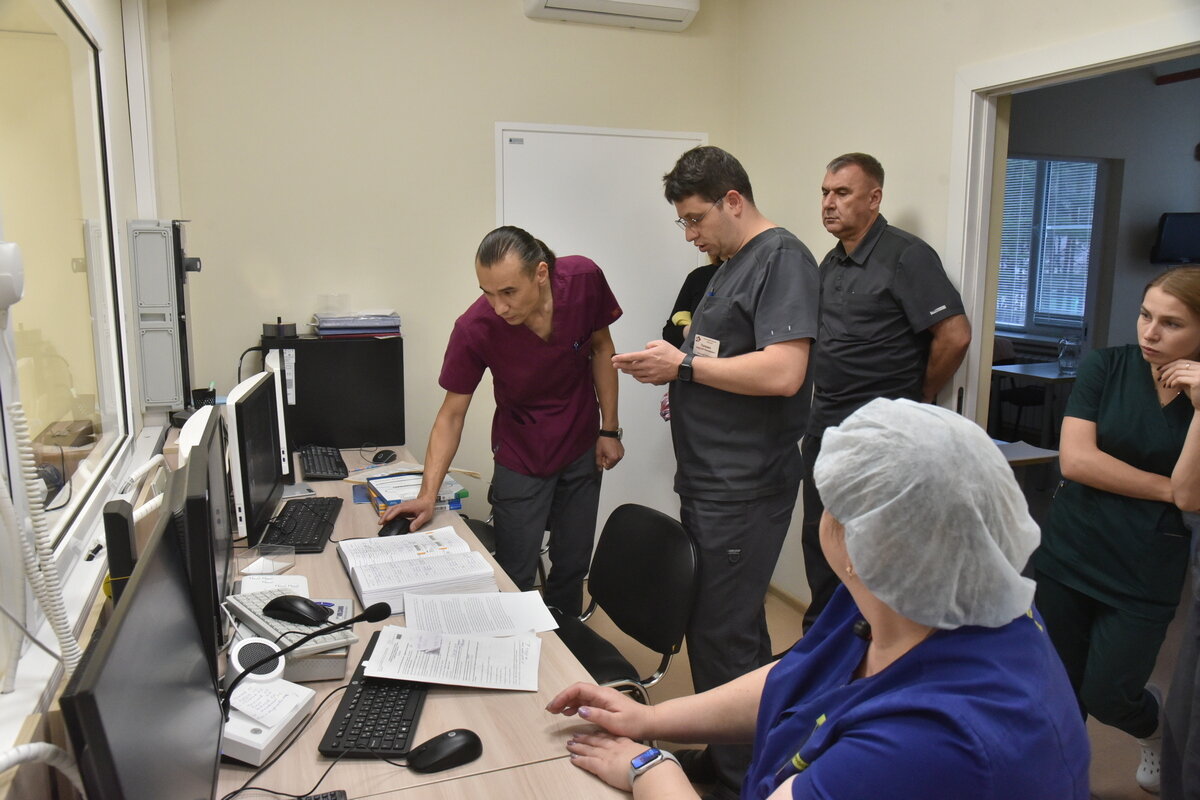 сосудистый центр в воронеже на кирова. сосудистый центр воронеж кирова. инновационный сосудистый центр тверь. ангиографическая операционная. инновационный сосудистый центр липецк.