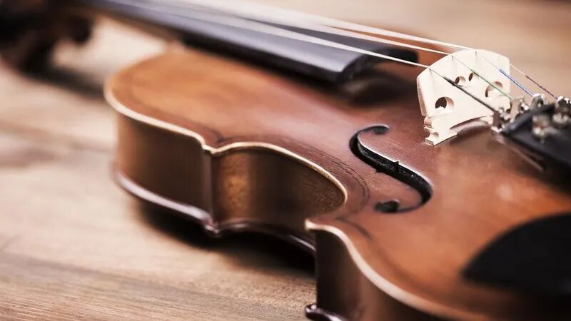 барабан. чубук давул (большой барабан). иллюстрация к турецкому рондо моцарта. рондо музыкальная форма моцарт. музыкальный инструмент рондо.