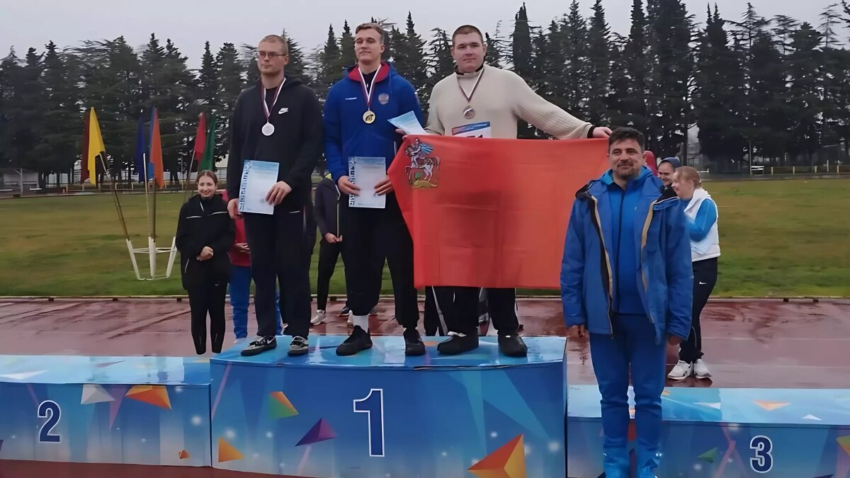     В Сочи завершился легкоатлетический турнир, посвящённый метательным видам. Волгоградские спортсмены выиграли три медали.