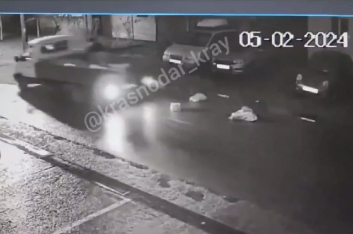    В Краснодаре ищут водителя «Газели», выбросившего мусор на ул. Жлобы