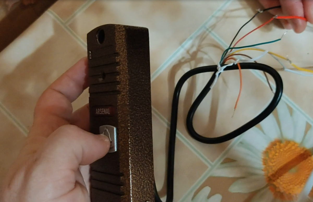 Схема включения дифференциального автомата в щитке. Схема подключения тэнов на 220в через терморегулятор. Схема подключения тэн 220в терморегулятором. Подключение w. Подключение w.