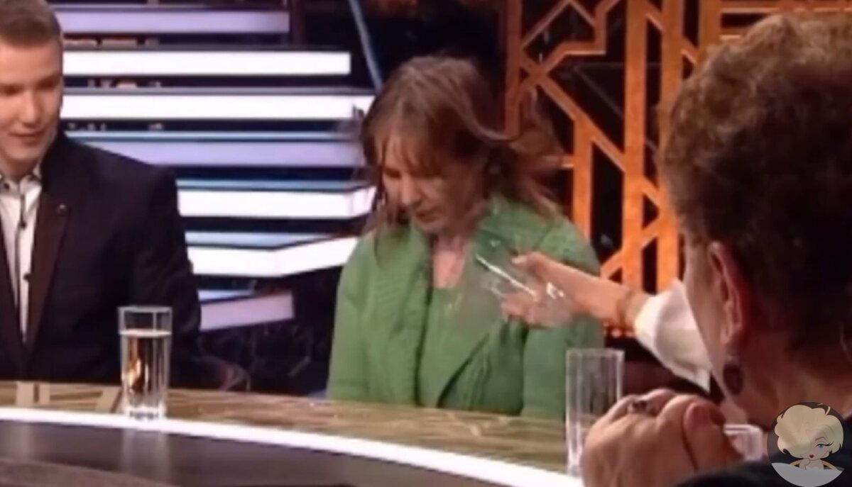 «Стакан был лишний». Королева интриг в центре скандала. Что произошло с ...