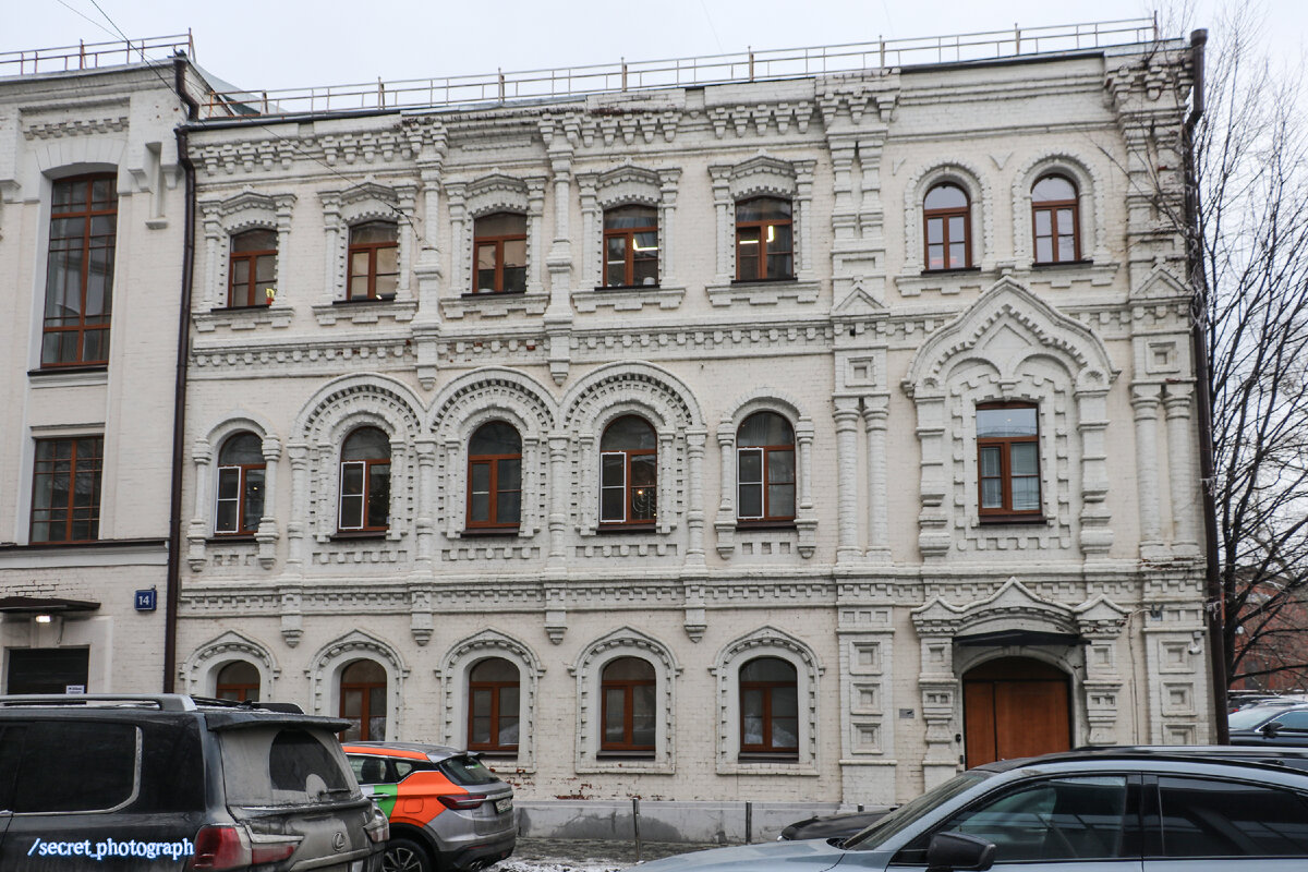 Старики в деревне. Картина шилова зацвел багульник. Люди в деревне. История сидим дома. Сижу на чемоданах.