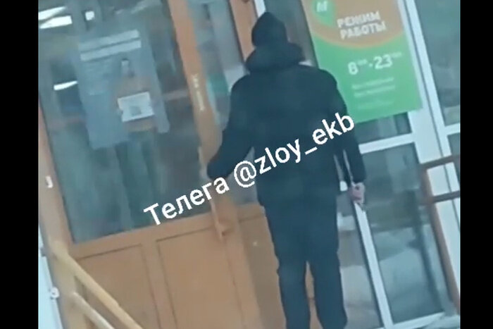 магазин зара метрополис. магазин im. Tom tailor германия магазин. магазин студио. бренд i am studio.