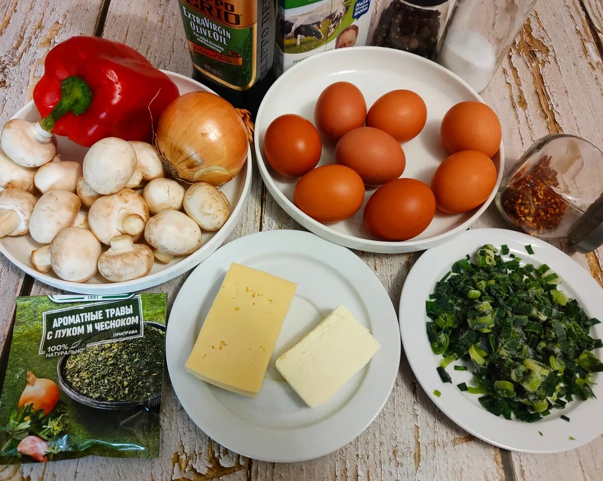 Сыр подойдёт любой, который вы любите. Можно взять моцареллу, гауду, пармезан или смесь разных сыров. 